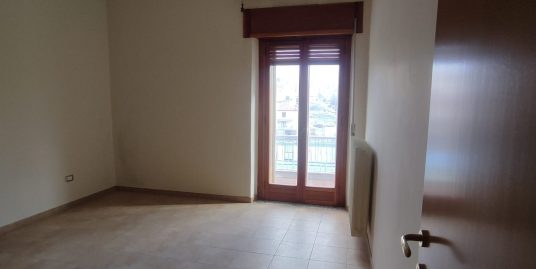 RIONERO-Vendesi Appartamento di mq 60. 3vani e wc.
